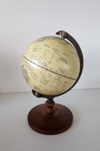 Globe